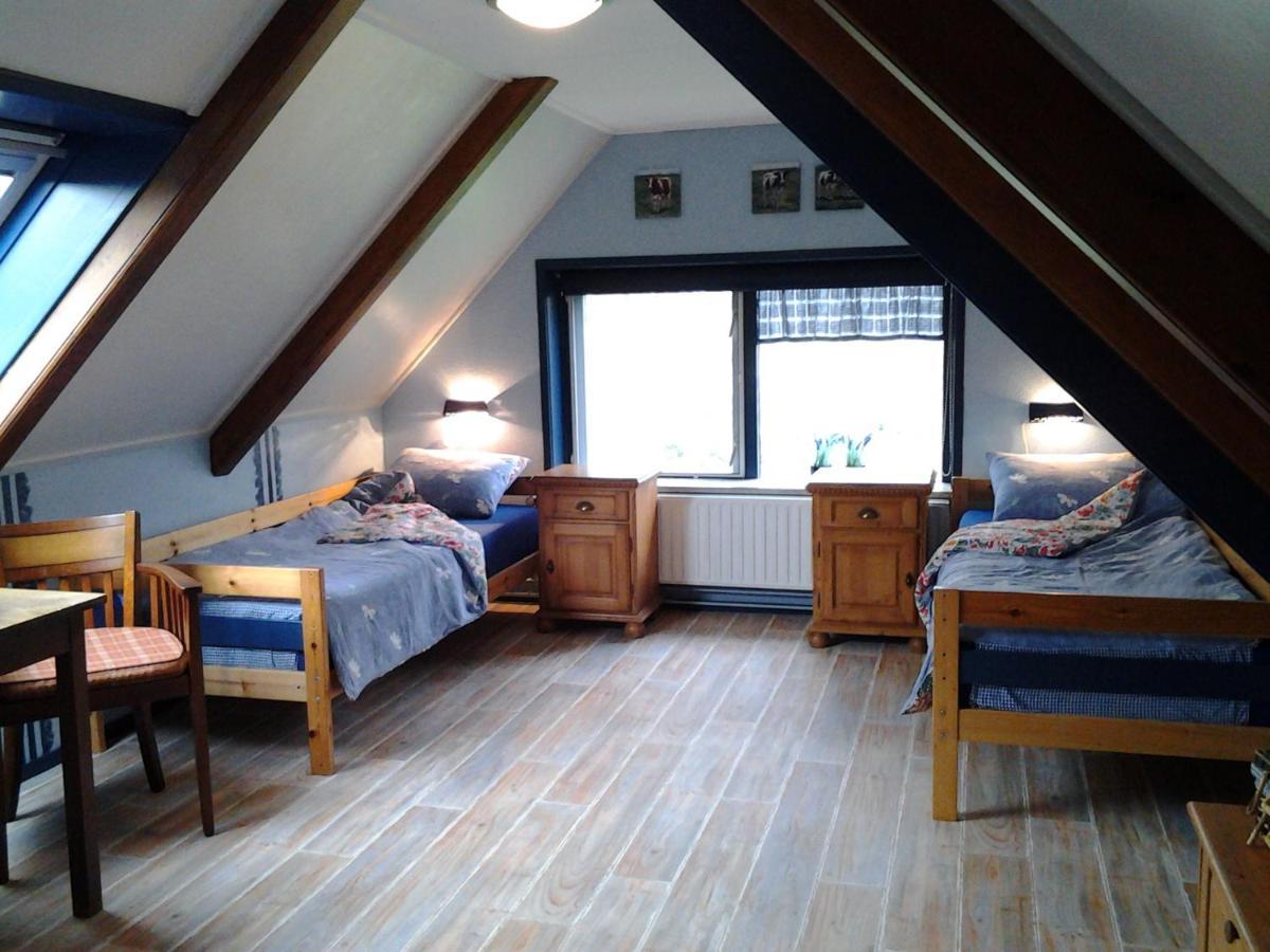 Bed & Breakfast “ Gastvrij Onthaal “ Een-West Eksteriør billede
