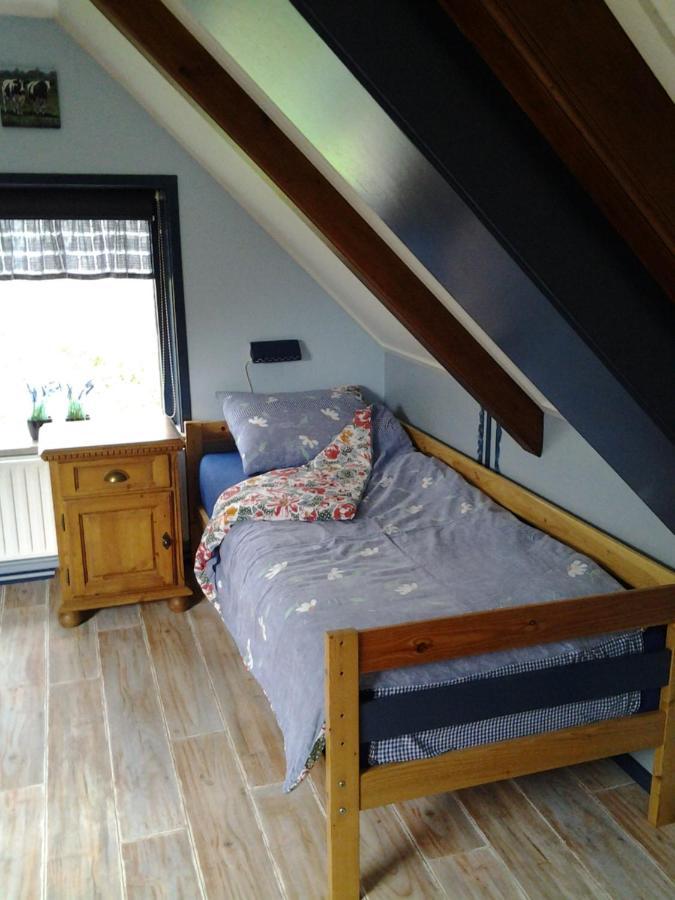 Bed & Breakfast “ Gastvrij Onthaal “ Een-West Eksteriør billede