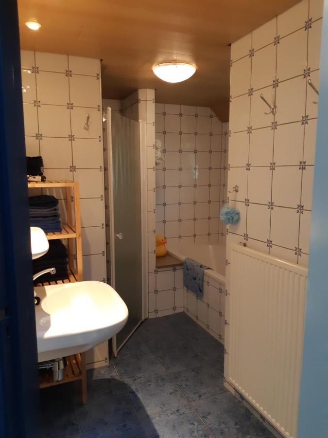 Bed & Breakfast “ Gastvrij Onthaal “ Een-West Eksteriør billede